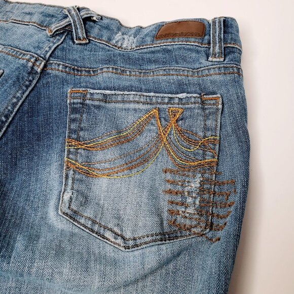 DKNY Downtown Brooklyn Bootcut Ripped Jeans 3 - Picture 10 of 11